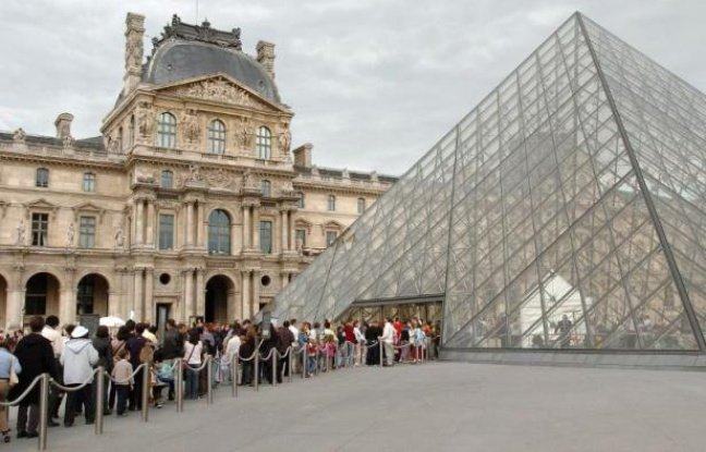 The Carousel du Louvre